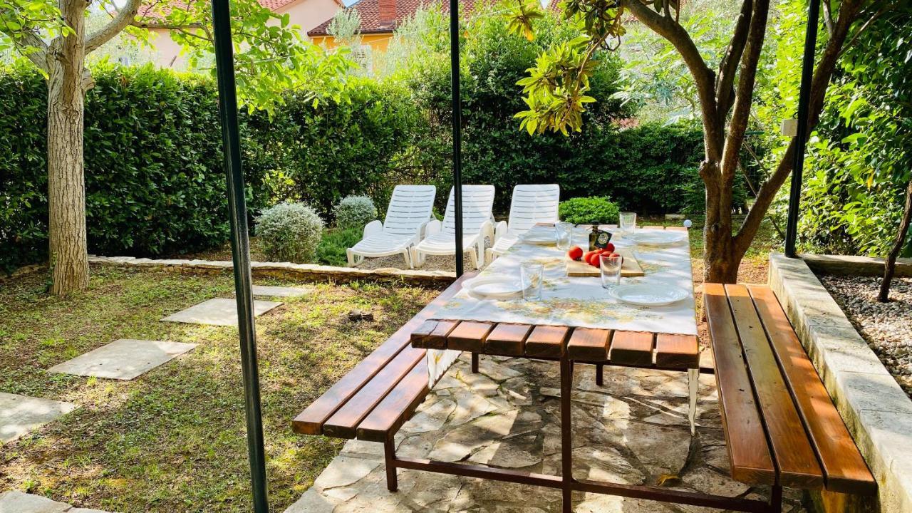Bilini Garden Apartment Pula Exterior foto